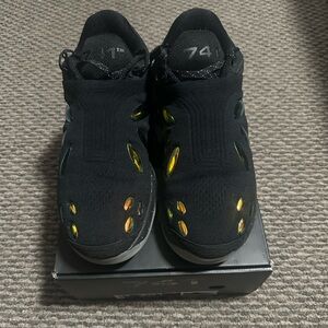 741 Performance Rover “Black Moon”